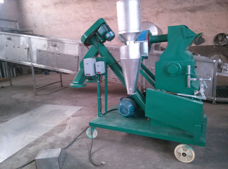 曲塊粉（fěn）碎機