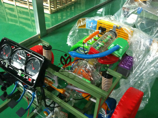 桑塔納透明（míng）模型